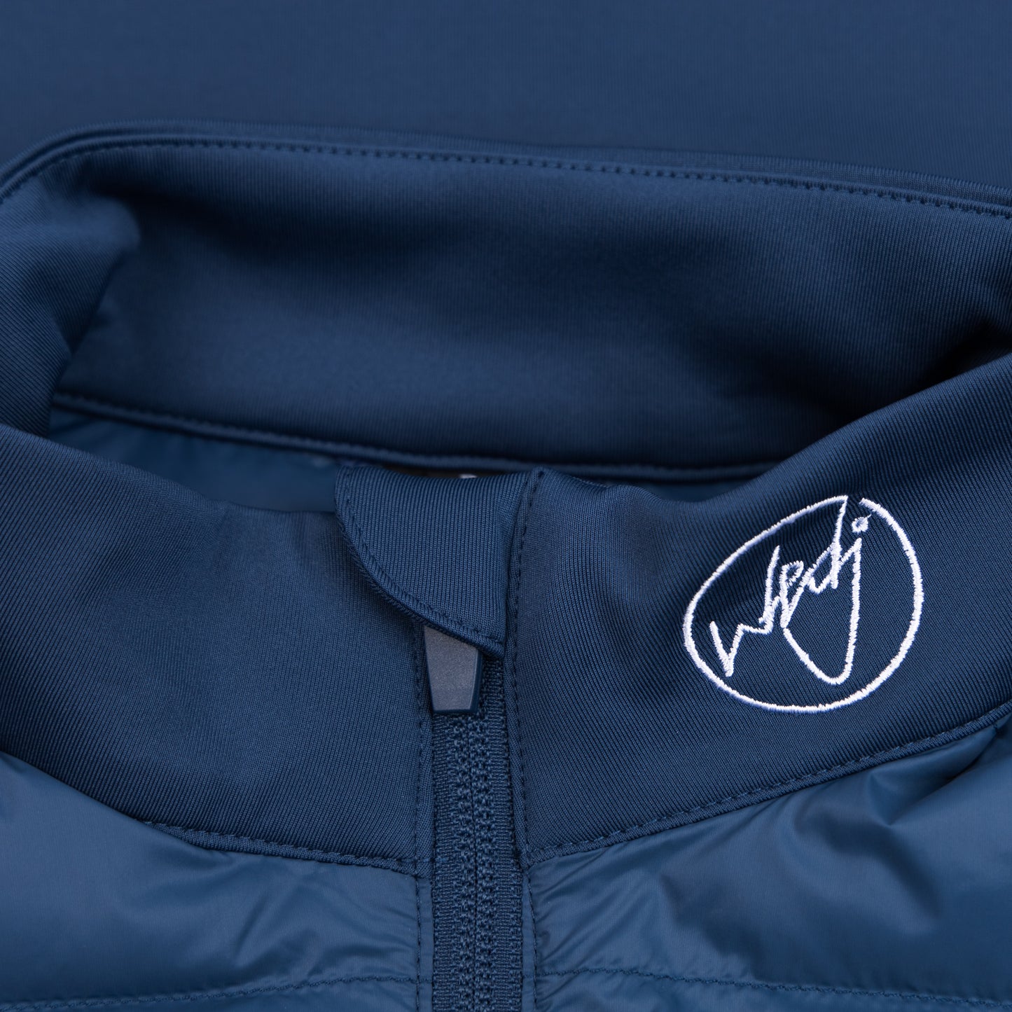 GRIP HYBRID JACKET BLUE