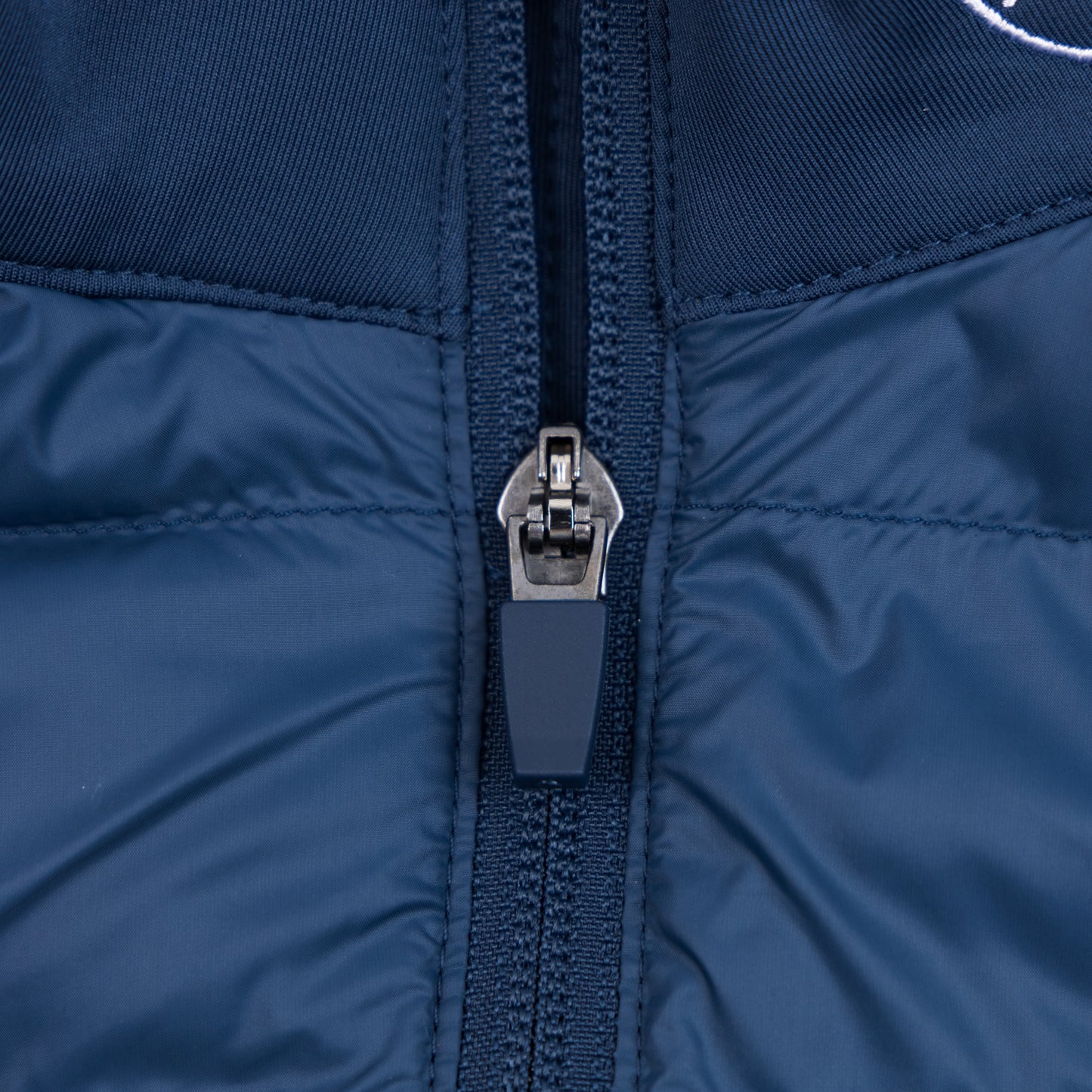 GRIP HYBRID JACKET BLUE