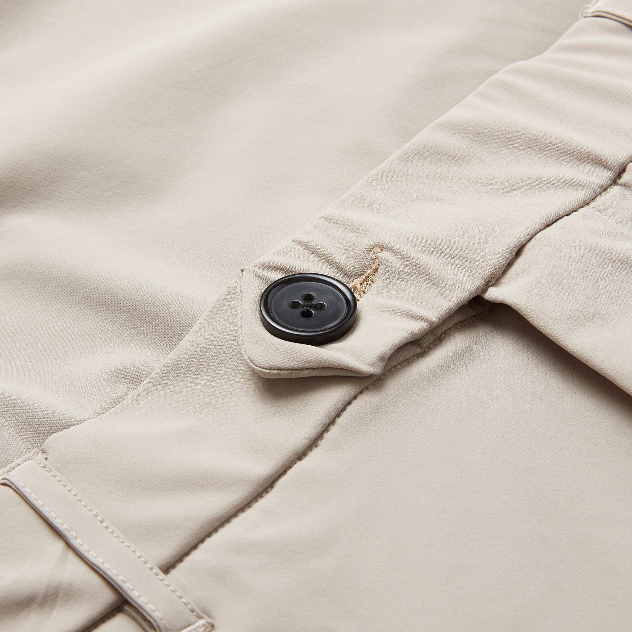 PIN-SEEKER SHORTS BIEGE